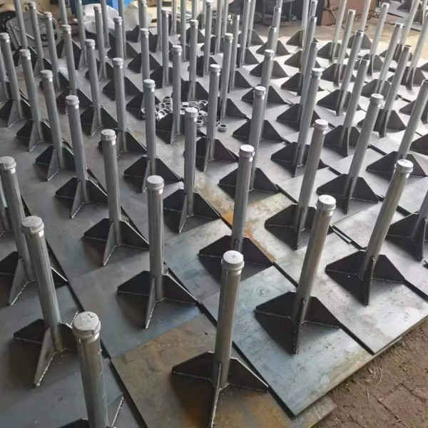 精河鑫亿呈沉降板生产